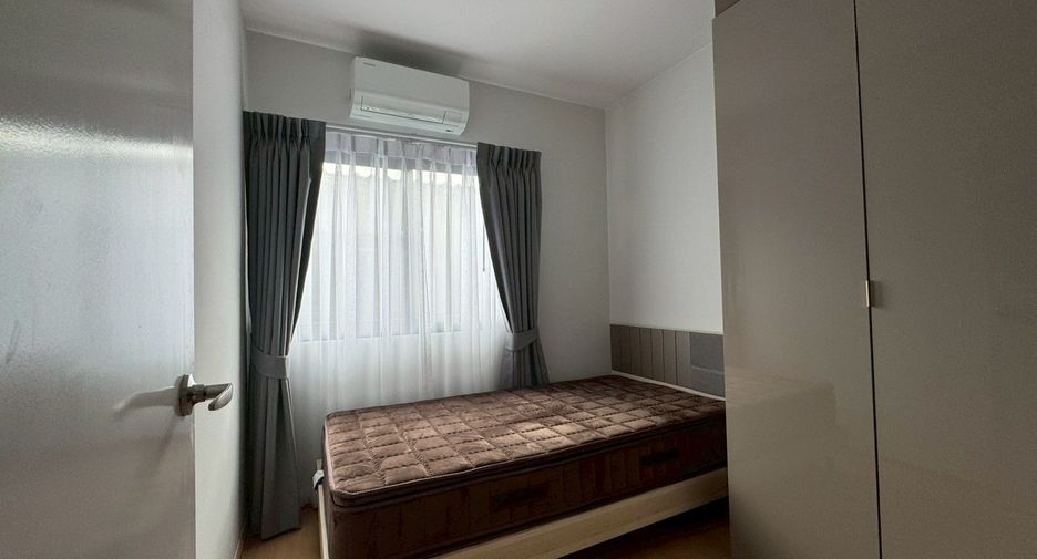 For rent 3 bedrooms townhouse in Bang Phli, Samut Prakan