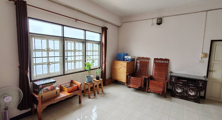 À vendre 4 chambres local commercial à Bang Bua Thong, Nonthaburi