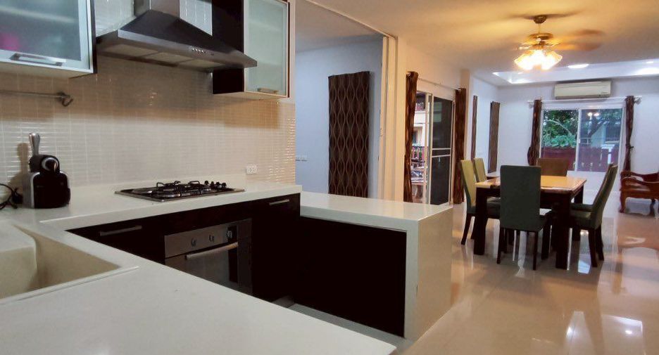 出售 5 卧室 独立屋 在 Bang Lamung, Chon Buri
