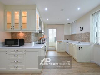 For rent そして for sale 4 Beds condo in Khlong Toei, Bangkok