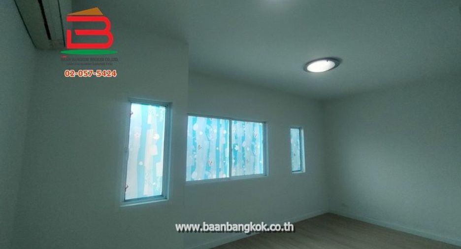 For rent and for sale 3 bedrooms townhouse in Nong Khaem, Bangkok