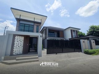Casa en venta de 6 habitaciones en Mueang Samut Prakan, Samut Prakan