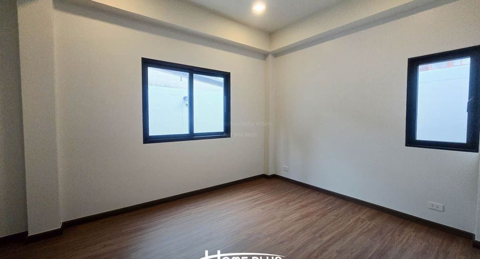 Casa en venta de 6 habitaciones en Mueang Samut Prakan, Samut Prakan