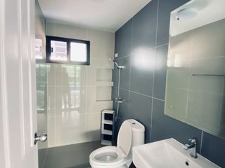 For sale 4 bedrooms house in Khlong Sam Wa, Bangkok