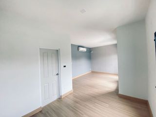 For sale 4 bedrooms house in Khlong Sam Wa, Bangkok