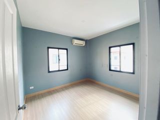 For sale 4 bedrooms house in Khlong Sam Wa, Bangkok