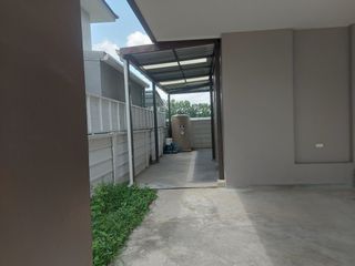 出售 3 卧室 独立屋 在 Lat Krabang, 曼谷