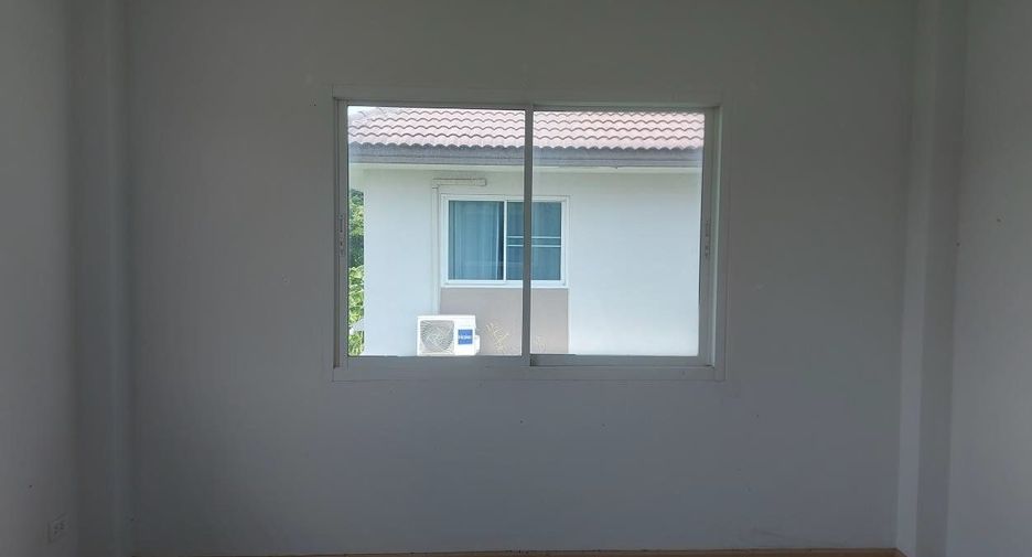 À vendre 3 chambres maison à Lat Krabang, Bangkok