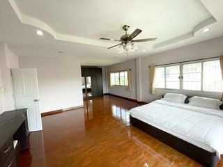出租 4 卧室 独立屋 在 Doi Saket, Chiang Mai