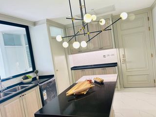 For rent 4 bedrooms condo in Watthana, Bangkok