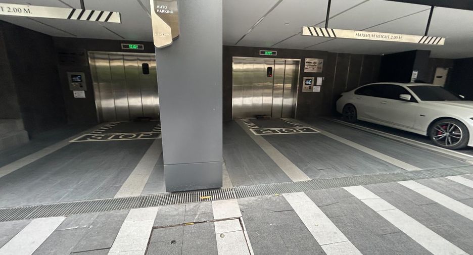 For sale 2 bedrooms condo in Ratchathewi, Bangkok