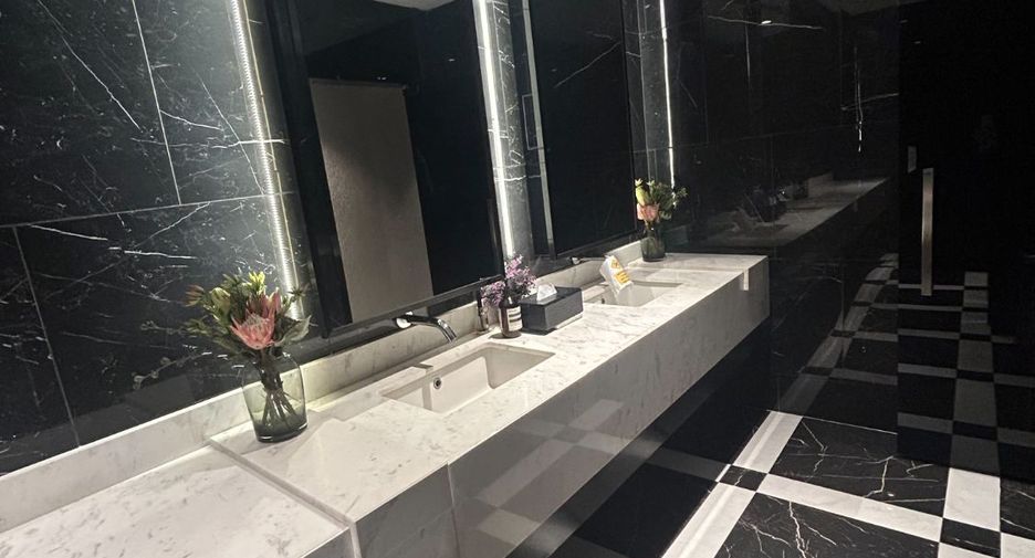 For sale 2 bedrooms condo in Ratchathewi, Bangkok