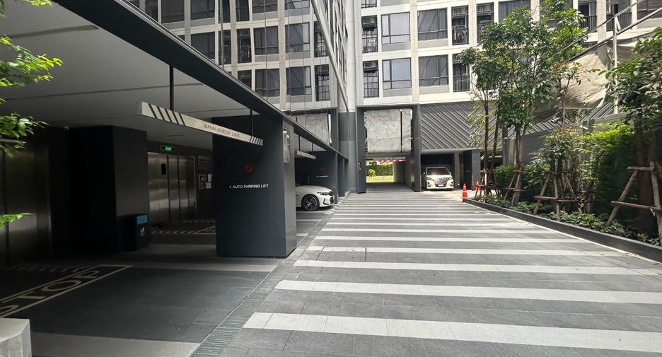 For sale 2 bedrooms condo in Ratchathewi, Bangkok