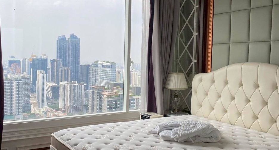 ให้เช่า 5 ห้องนอน คอนโด ใน วัฒนา, กรุงเทพฯ