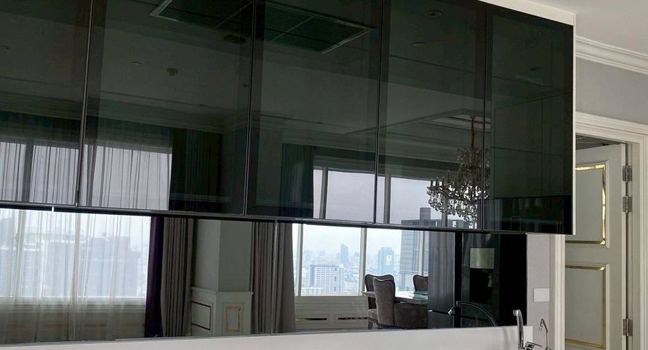 ให้เช่า 5 ห้องนอน คอนโด ใน วัฒนา, กรุงเทพฯ