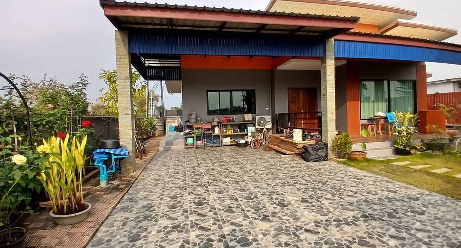 For sale 2 bedrooms house in Ban Thi, Lamphun