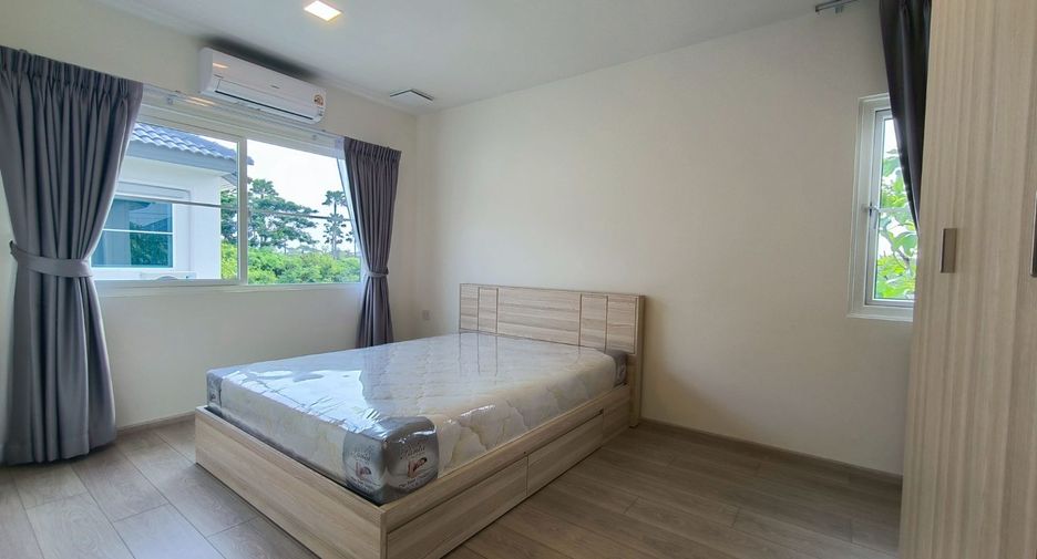 For rent 4 bedrooms house in Bang Phli, Samut Prakan