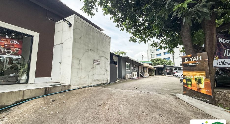 For rent 1 bed retail Space in Lat Phrao, Bangkok