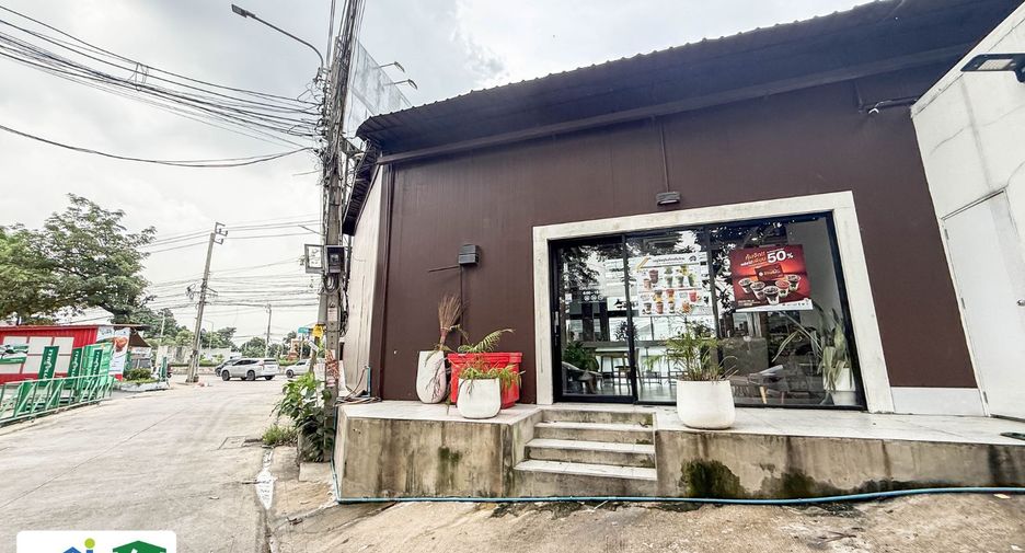 For rent 1 bed retail Space in Lat Phrao, Bangkok