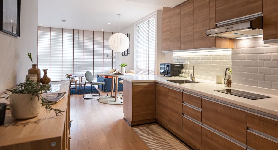 For sale 2 bedrooms condo in Pathum Wan, Bangkok