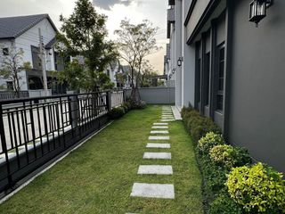 À louer 4 chambres maison à Bang Phli, Samut Prakan