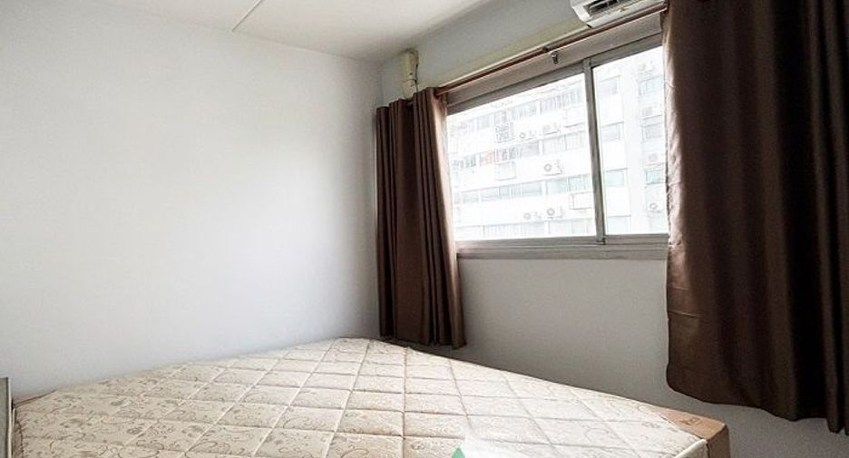 For sale 1 bed condo in Pak Kret, Nonthaburi