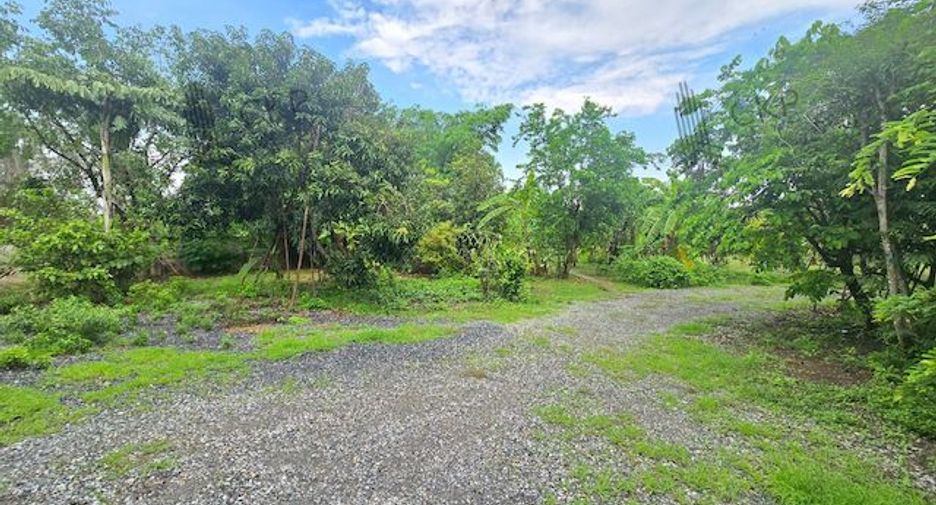 Terreno en venta en Khlong Luang, Pathum Thani