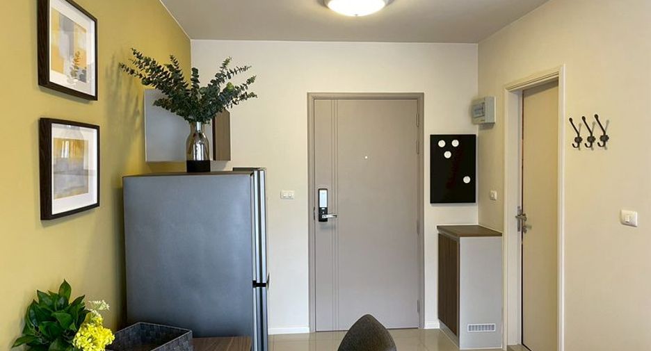 For sale 1 bed condo in Si Racha, Chonburi