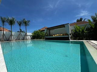 For sale 5 bed villa in East Pattaya, Pattaya