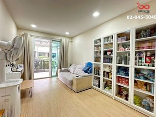 For sale 4 bed townhouse in Khan Na Yao, Bangkok