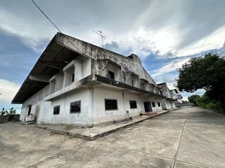 For rent and for sale 2 bed warehouse in Krathum Baen, Samut Sakhon