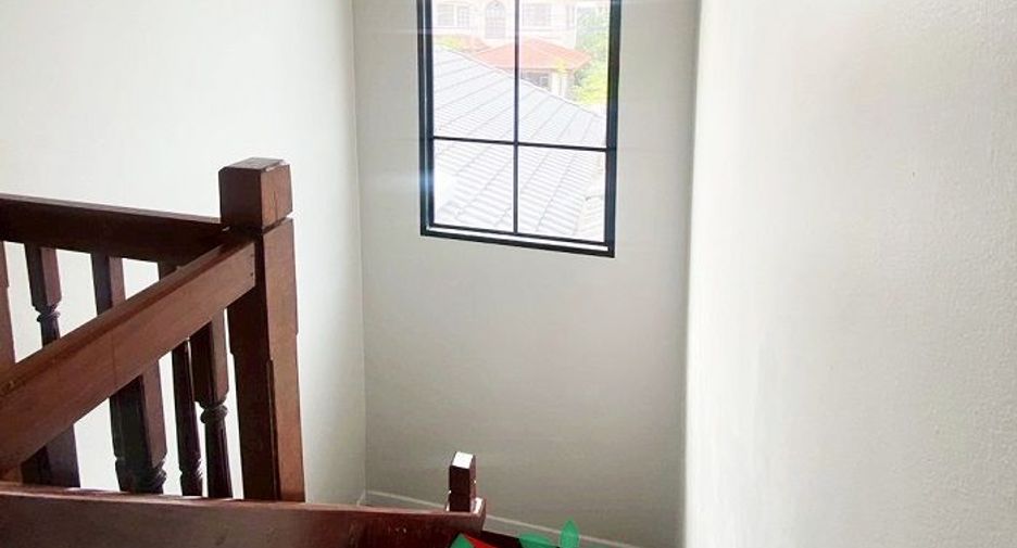 For sale 3 ベッドルーム house in Mueang Pathum Thani, Pathum Thani