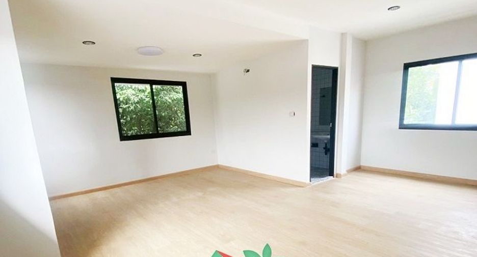 For sale 3 ベッドルーム house in Mueang Pathum Thani, Pathum Thani