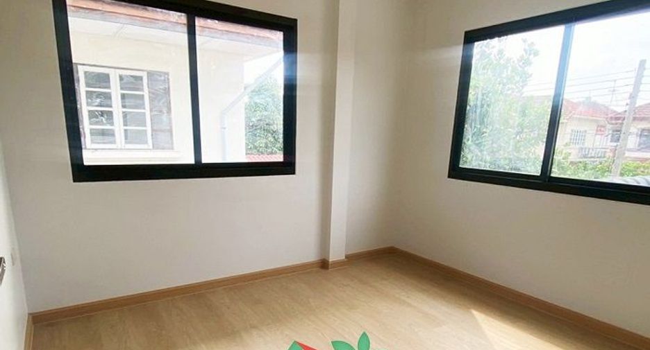 For sale 3 ベッドルーム house in Mueang Pathum Thani, Pathum Thani