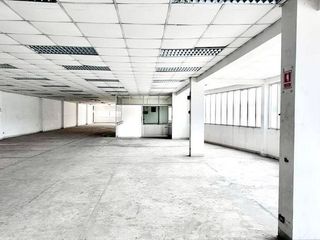 For rent 8 bed warehouse in Si Racha, Chonburi