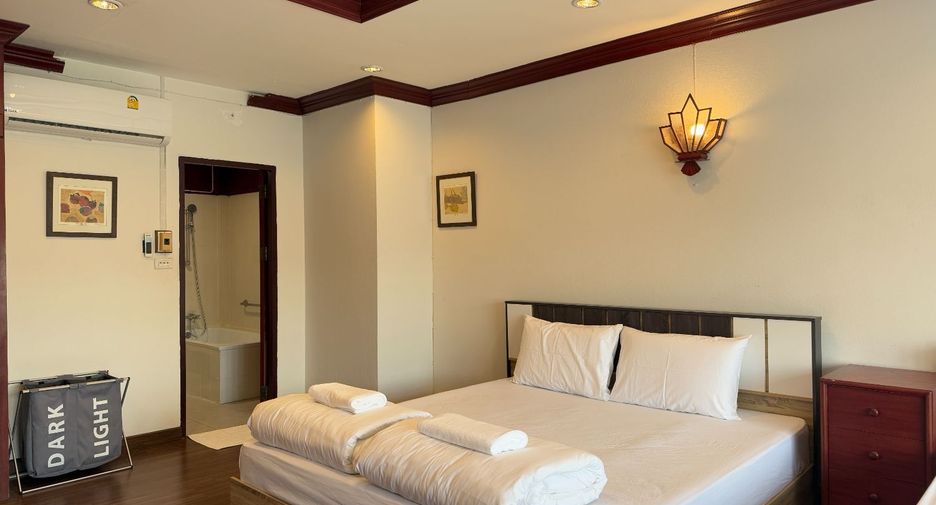 For rent 3 bedrooms condo in Mueang Chiang Mai, Chiang Mai