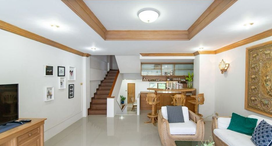 For rent 3 bedrooms condo in Mueang Chiang Mai, Chiang Mai