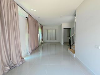 ให้เช่า 3 ห้องนอน บ้านเดี่ยว ใน บางบ่อ, สมุทรปราการ