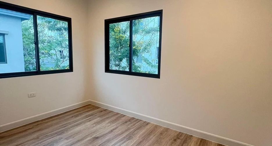 For rent 3 bedrooms house in Bang Bo, Samut Prakan