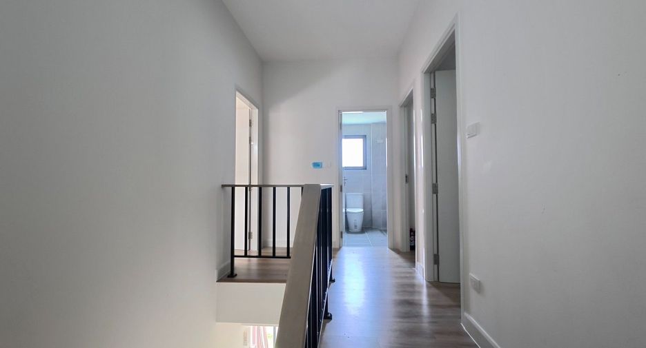 For rent 3 bedrooms house in Bang Bo, Samut Prakan