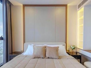 Wohnung zur Miete mit 3 Zimmer in Huai Khwang, Bangkok