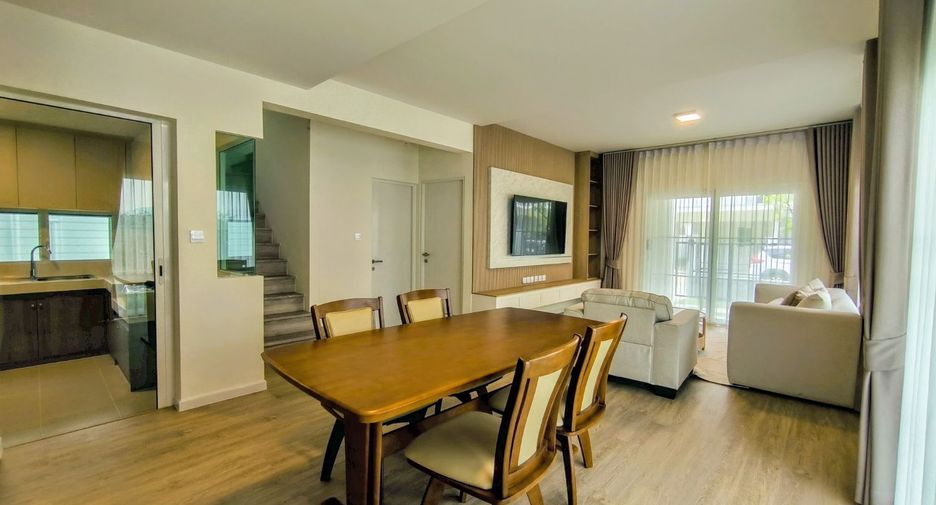 For rent 4 bed house in Bang Phli, Samut Prakan