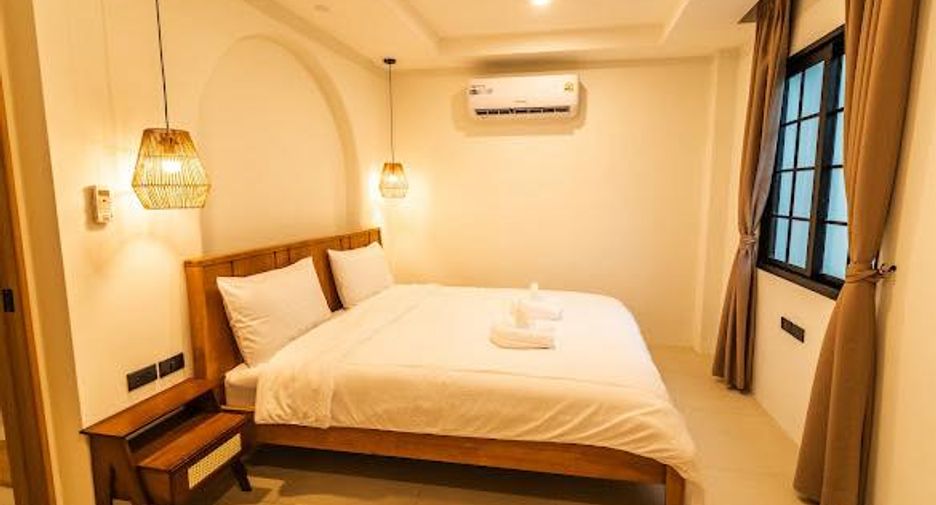 Haus zur Miete mit 3 Zimmer in Bang Lamung, Chonburi
