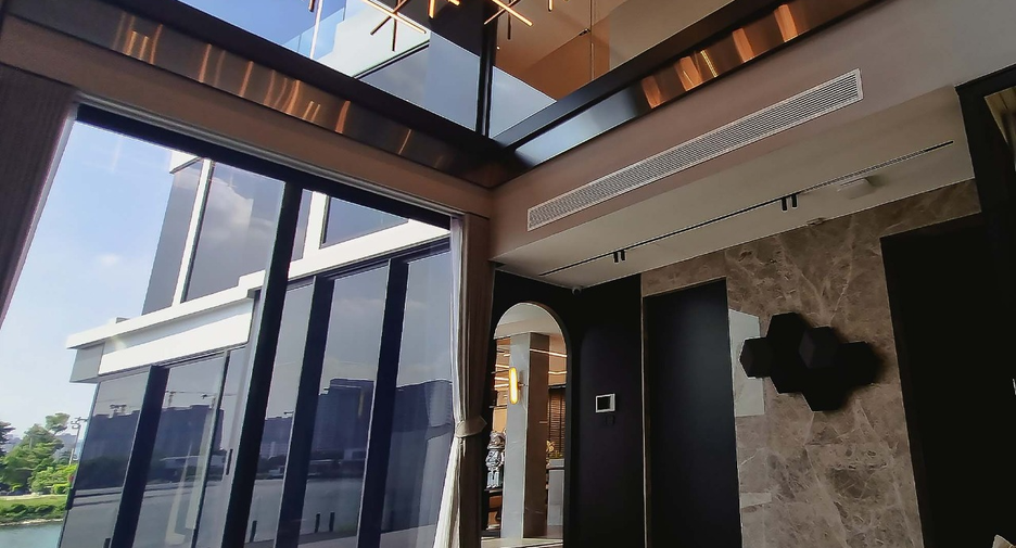 For sale 4 bed house in Pak Kret, Nonthaburi