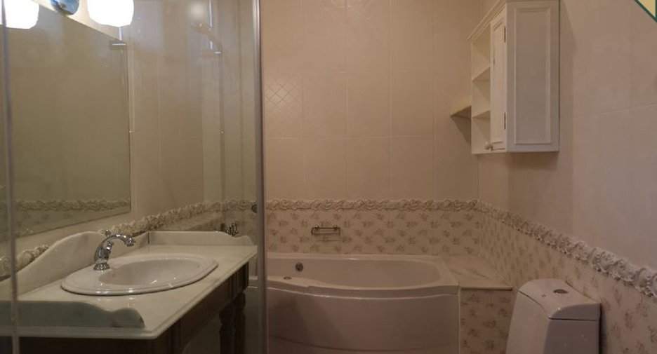 出售 4 卧室 独立屋 在 Mueang Samut Prakan, Samut Prakan