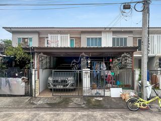 For sale 3 bed townhouse in Bang Kruai, Nonthaburi