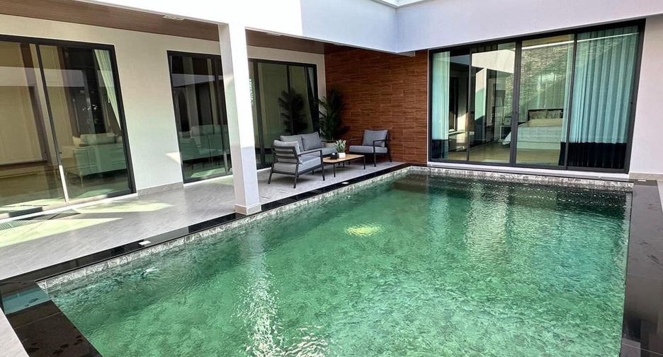 Villa en venta de 4 habitaciones en Bang Lamung, Chonburi