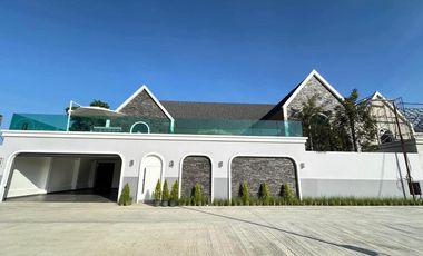 Villa en venta de 4 habitaciones en Bang Lamung, Chonburi