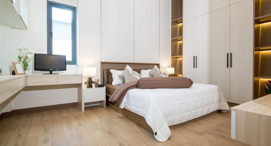 Villa en venta de 4 habitaciones en Bang Lamung, Chonburi