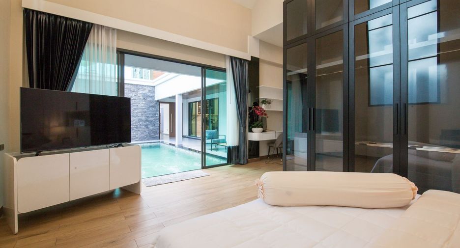 Villa en venta de 4 habitaciones en Bang Lamung, Chonburi